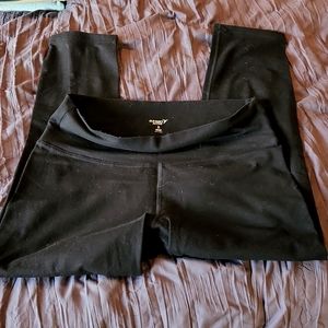 Old Navy cotton,  cropped black leggings,  size xl tall